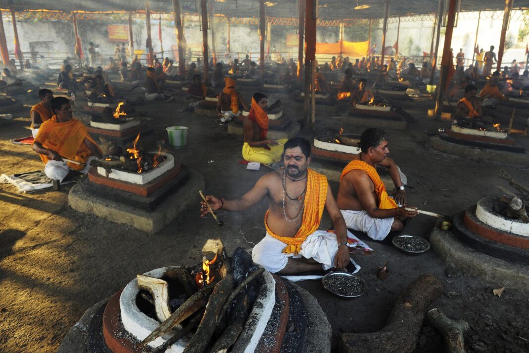 Dudheshwar Nath Mahadev शिविर में चल रहे रुद्र महायज्ञ और भक्तों के लिए खास सुविधाएं