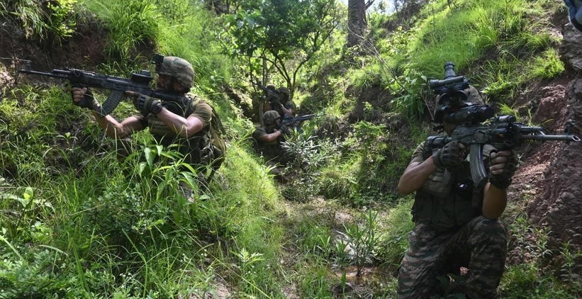 उधमपुर मुठभेड़ में सैनिक का सर्वोच्च बलिदान, अभियान जारी