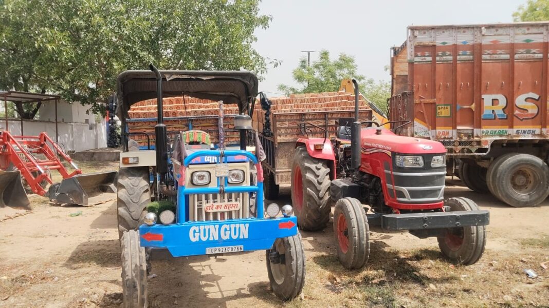 आरटीओ ने ओवरलोडिंग के खिलाफ चलाया अभियान, पांच टैक्टर ट्रॉली सीज