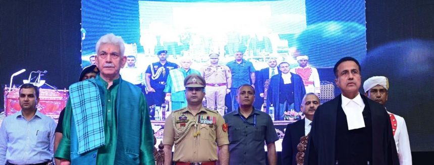 जस्टिस अरुण पल्ली बने जम्मू-कश्मीर और लद्दाख हाई कोर्ट के चीफ जस्टिस, शपथ ली