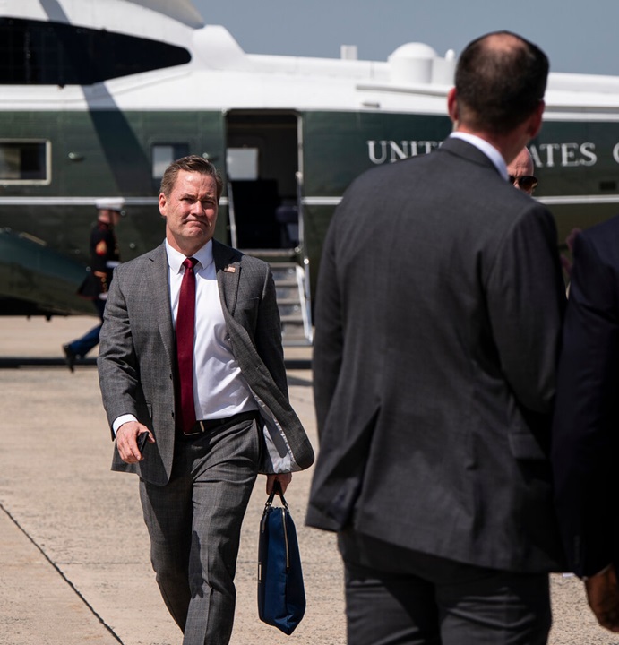 राष्ट्रपति ट्रंप ने राष्ट्रीय सुरक्षा सलाहकार माइकल वाल्ट्ज को हटाया, विदेशमंत्री मार्को रुबियो को सौंपी जिम्मेदारी