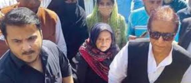 पूर्व मंत्री आजम खान की पत्नी डॉ. तजीन फात्मा, बेटे अब्दुल्ला आजम के शस्त्र लाइसेंस निरस्त