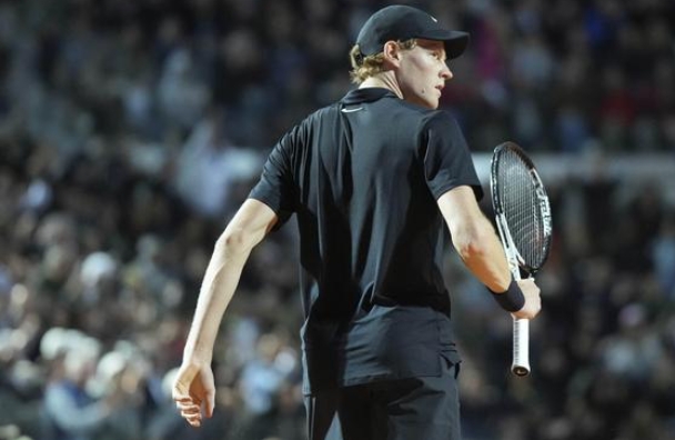 जैनिक सिनर ने इटालियन ओपन फाइनल में बनाई जगह, कार्लोस अल्कराज से होगा सामना