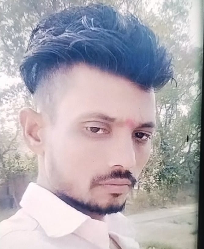 अज्ञात लोगों ने ईट से कूच कर युवक की हत्या की