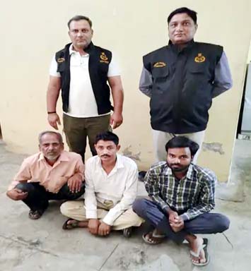 फरीदाबाद : अवैध हथियार आपूर्तिकर्ता बाप-बेटा गिरफ्तार