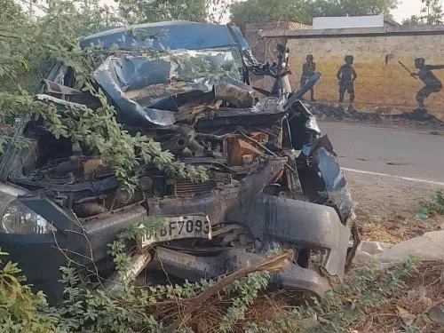 राजस्थान के पाली में सड़क हादसा, परिवार के चार सदस्यों की मौत, तीन की हालत गंभीर