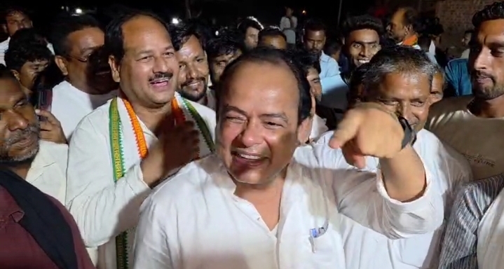 “भाजपा के टॉर्चर से बांग्ला बोलना सीख गया” – झारखंड के मंत्री इरफान अंसारी का तीखा हमला