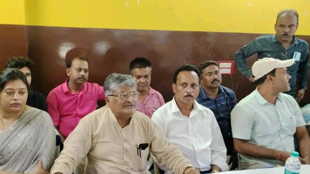 हुगली: साढ़े चार सौ दुकानों और मकानों को हटाने का नोटिस, विधायक ने दी 30 जून तक की मोहलत