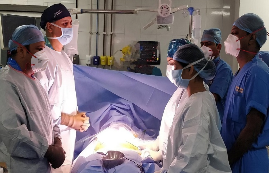 भारतीय वायु सेना ने किडनी और कॉर्निया को एयरलिफ्ट कर दिल्ली पहुंचाया