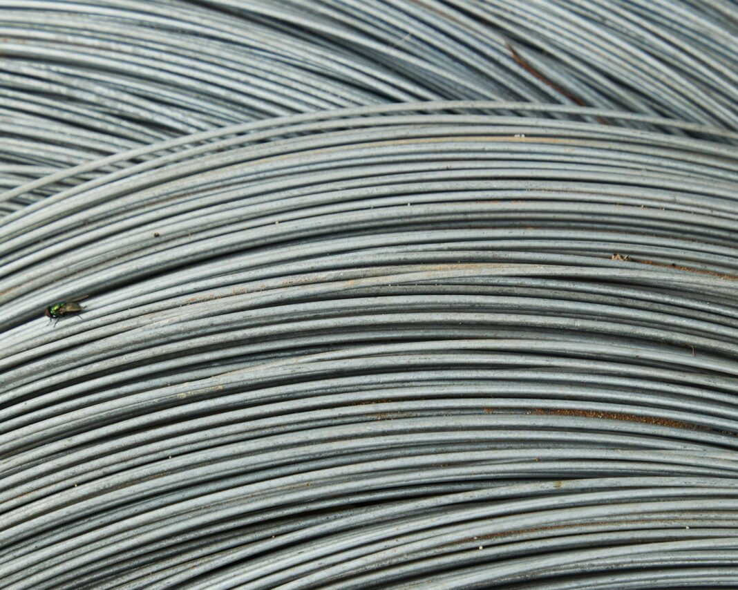 सोनीपत: लाखों के बिजली तार चोरी, क्षेत्र की बिजली आपूर्ति ठप्प