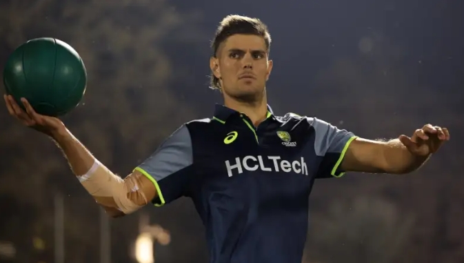 कंधे की चोट के कारण भारत दौरे से बाहर हुए एरॉन हार्डी, विल सदरलैंड टीम में शामिल