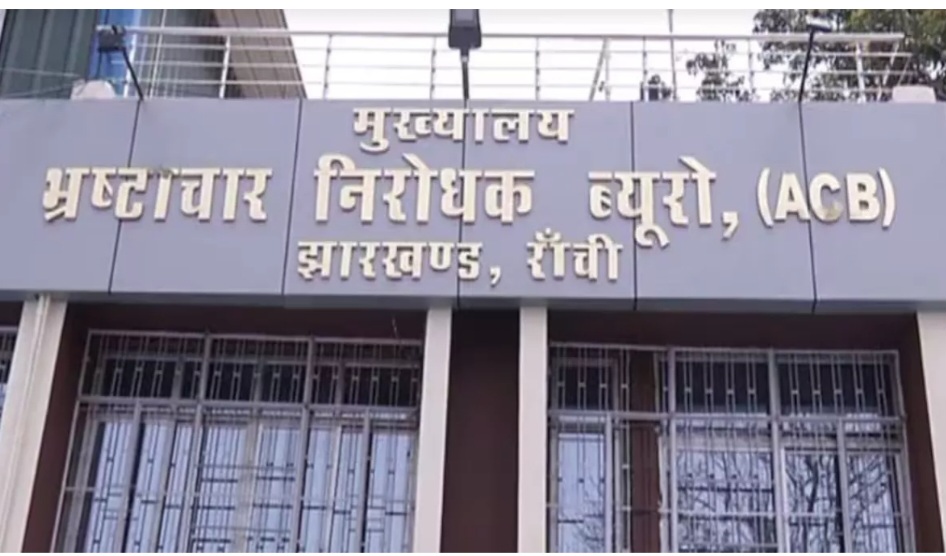 शराब घोटाला मामला: पूर्व उत्पाद सचिव आईएएस मुकेश कुमार से एसीबी की पूछताछ, बढ़ सकती है कार्रवाई!