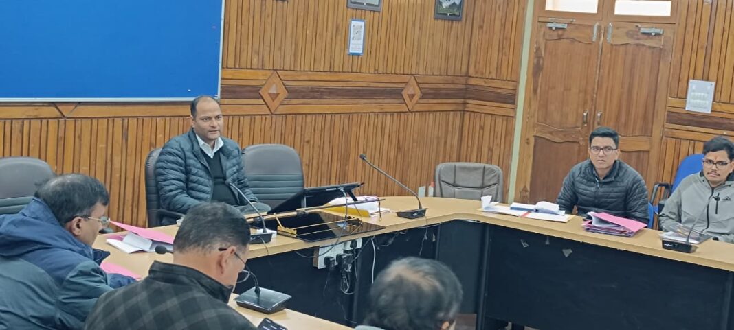 चंपावत में नमामि गंगे कार्यों की बड़ी समीक्षा, डीएम ने दिए कड़े निर्देश