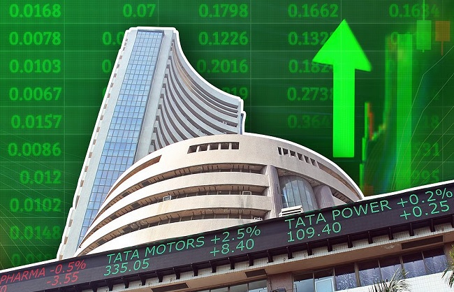 मामूली बढ़त के साथ हरे निशान पर बंद हुआ शेयर बाजार, सेंसेक्स 111 अंक और निफ्टी 10 अंक चढ़ा