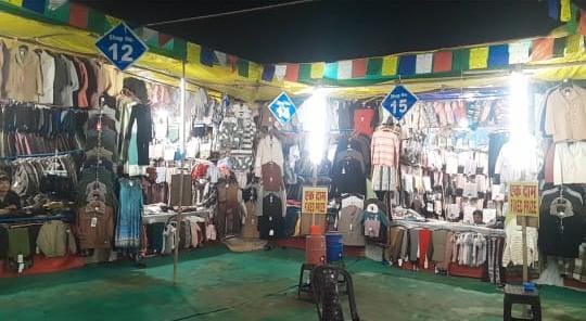 कानपुर रोड पर शुरू हुआ हिमालयन बौद्धिष्ट मेला: खरीदारी, स्वाद और संस्कृति का आनंद लें!