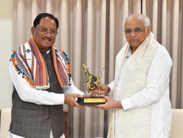 गुजरात CM भूपेंद्र पटेल से मिले मुख्यमंत्री साय, विकास सहयोग पर हुई चर्चा