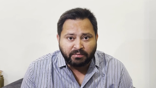 तेजस्वी यादव का आरोप: अधिकारियों पर दबाव बनाया जा रहा है — पूरा बयान पढ़ें