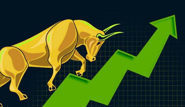 शेयर बाजार में तूफानी उछाल! सेंसेक्स-निफ्टी ऑल टाइम हाई के करीब, निवेशकों की हुई भारी कमाई