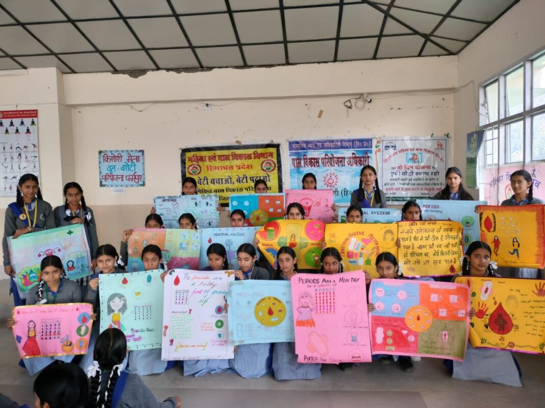 बरोटी और मंडप विद्यालयों में आयोजित किशोरी मेले में बेटी बचाओ-बेटी पढ़ाओ योजना की झलक