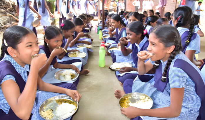 Mid-Day-meal-3