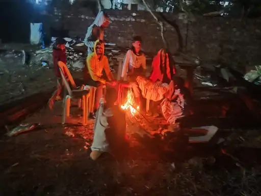 बलरामपुर में बढ़ी ठंड, तापमान 11 डिग्री पर पहुंचा — मौसम विभाग ने दी और गिरावट की चेतावनी