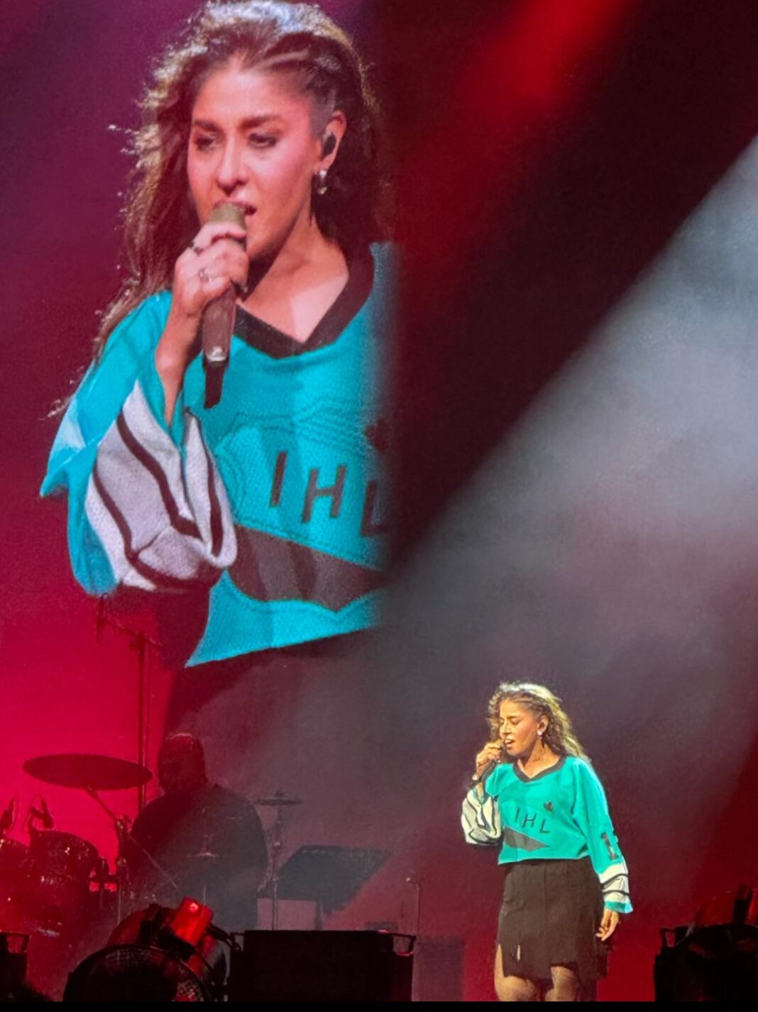 सुनिधि चौहान LIVE: जमशेदपुर में वलहल्ला फेस्ट की रात संगीत से रोशन, दर्शक देर रात तक झूमे