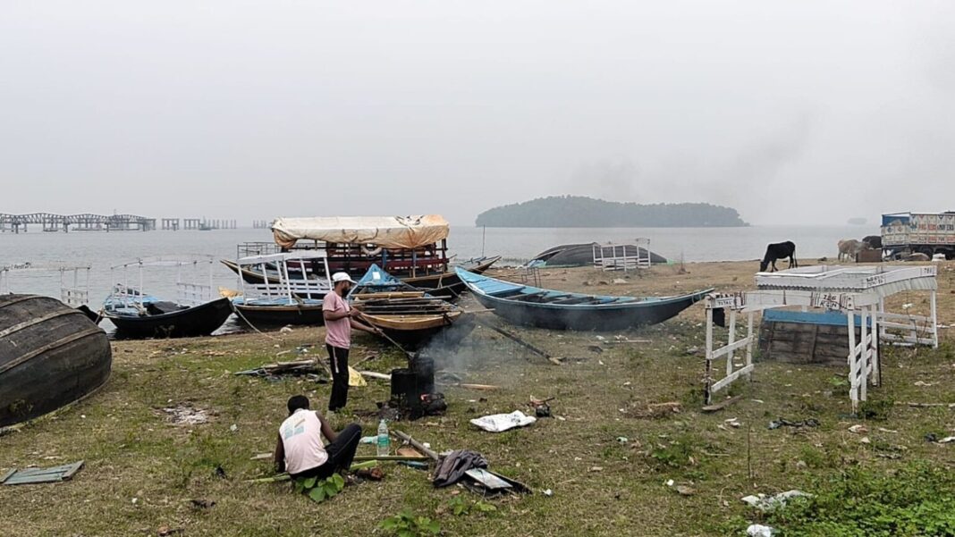 दिसंबर की शुरुआत में ही मैथन और नेहरू पार्क में बढ़ी सैलानियों की भीड़, पर्यटन में आई रौनक