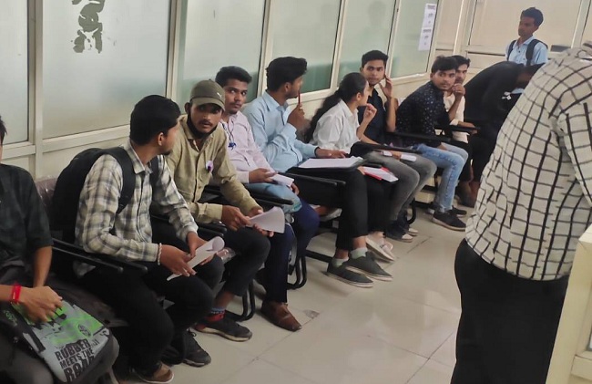 इंदौरः जीएसीसी कॉलेज में आज युवा संगम रोजगार मेला, 800 युवाओं को नौकरी का मौका