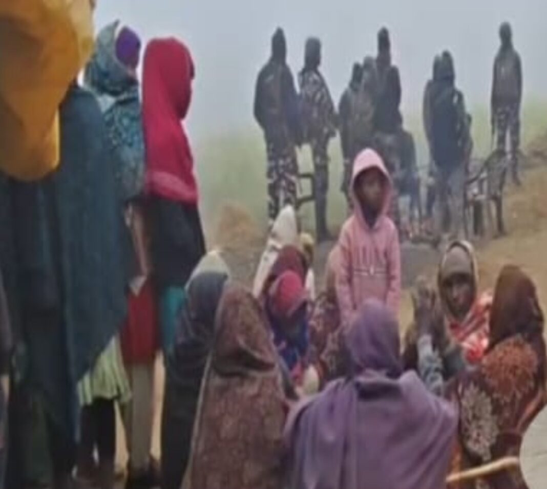 झारखंड के चतरा में टीएसपीसी के दो गुटों में भीषण गोलीबारी, दो नक्सली ढेर, दो घायल