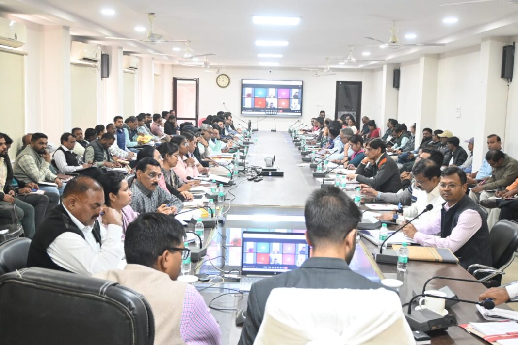 बलौदाबाजार में सुशासन सप्ताह–प्रशासन गांव की ओर अभियान 19 से 25 दिसंबर तक, पंचायतों व नगरीय निकायों में लगेंगे शिविर