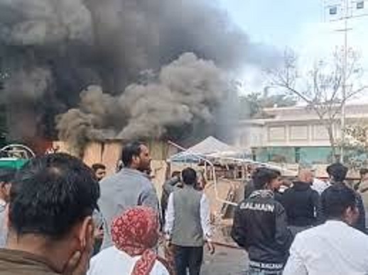 भोपाल के सायाजी होटल में भीषण आग, डेढ़ घंटे की मशक्कत के बाद टला बड़ा हादसा