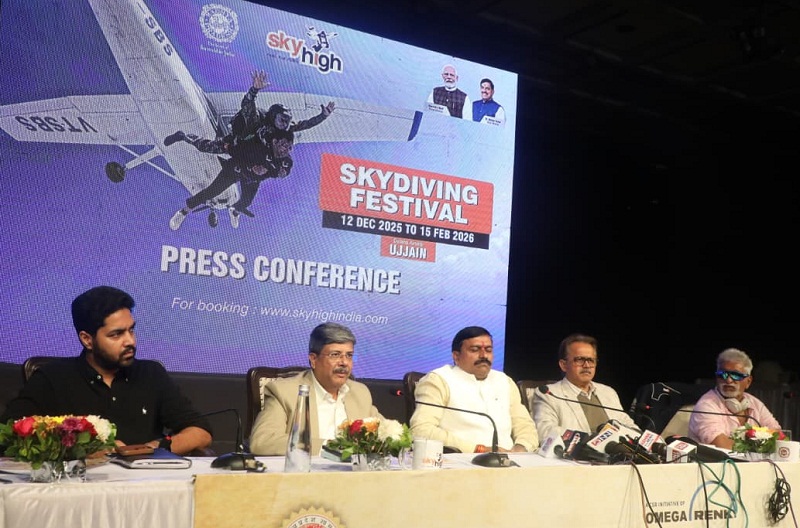 उज्जैन में स्काई डाइविंग फेस्टिवल का पाँचवां संस्करण आज से शुरू, 10 हजार फीट से मिलेगा रोमांचक अनुभव