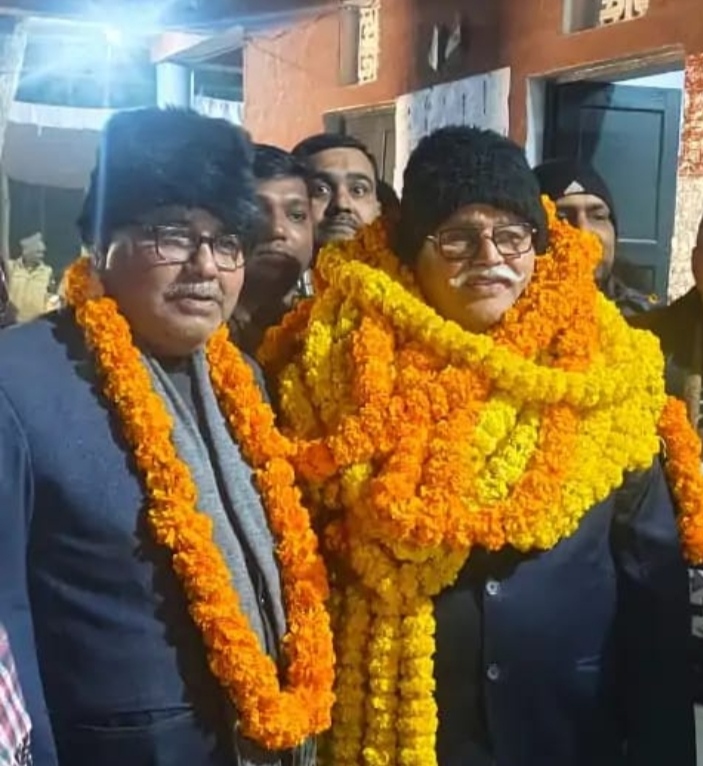 मीरजापुर बार चुनाव में अभयराज सिंह की बड़ी जीत, 72 वोट से बने अध्यक्ष