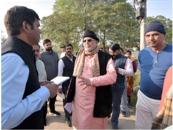 लखनऊ में सफाई व्यवस्था पर खन्ना सख्त, जोन-8 टीम का एक दिन का वेतन काटने के आदेश