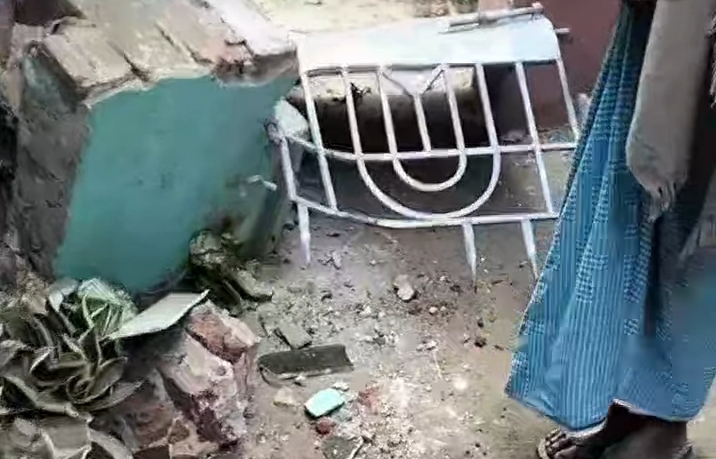 बांकुड़ा में गांव में घुसे हाथी, कई घर क्षतिग्रस्त, ग्रामीणों में दहशत