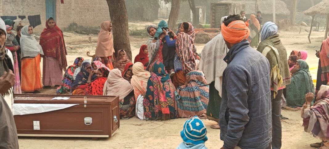 सऊदी अरब में 16 महीने बाद युवक की मौत, सुलतानपुर पहुंचा शव; परिवार में कोहराम