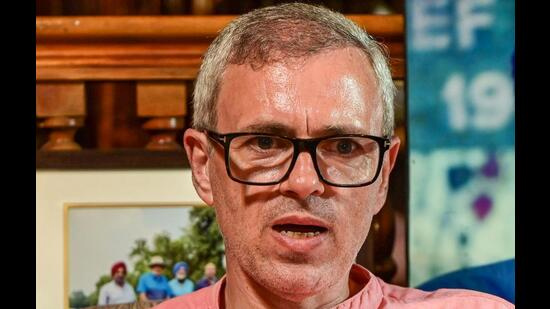 ईरान संकट पर सीएम उमर अब्दुल्ला ने जयशंकर से की बात, जम्मू-कश्मीर के छात्रों की सुरक्षा पर मांगा आश्वासन