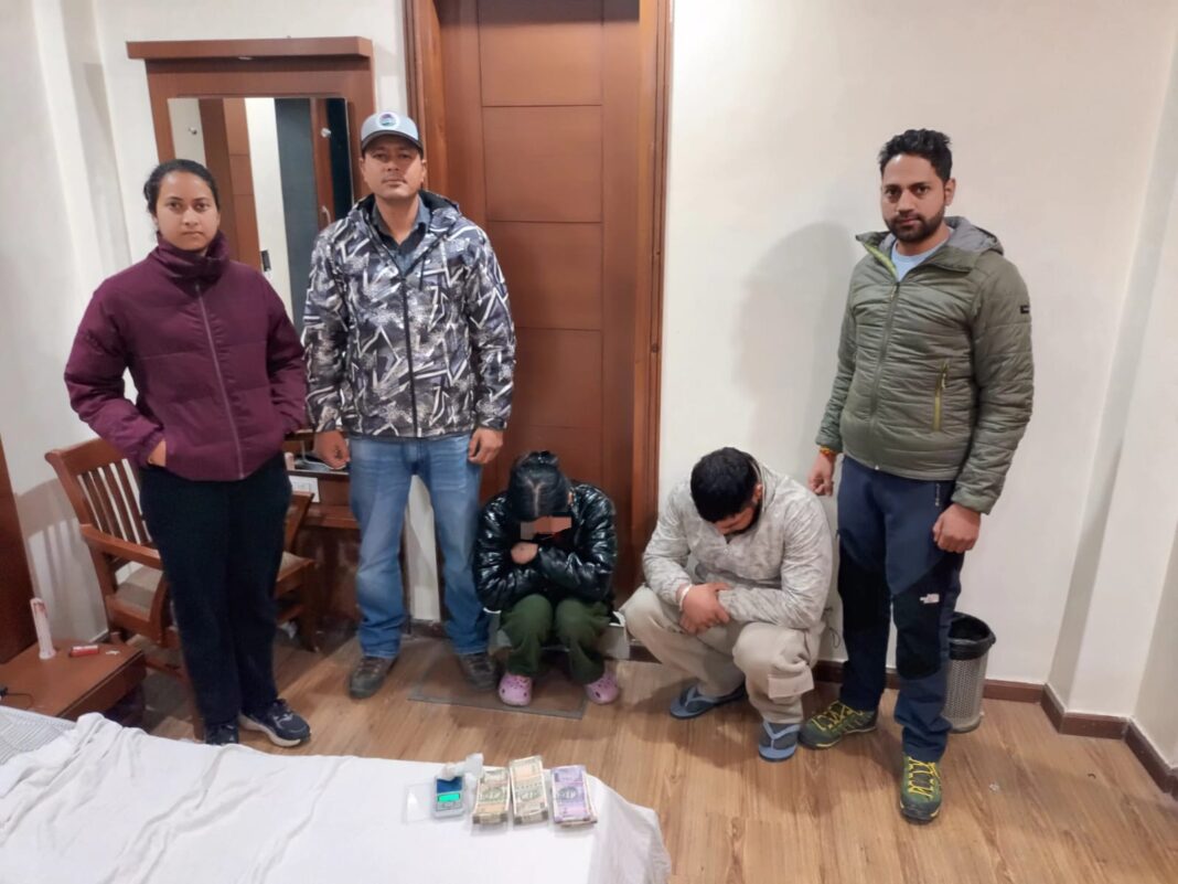 Bhuntar Drug Bust: 18 ग्राम हेरोइन के साथ युवक-युवती गिरफ्तार, STF की बड़ी कार्रवाई