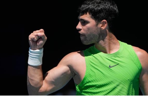 Australian Open 2025: अल्कराज की धमाकेदार जीत, सीधे सेटों में प्री-क्वार्टर फाइनल में एंट्री