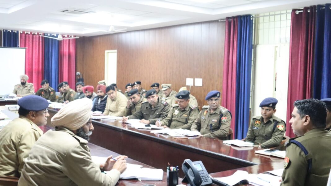 सिरसा में एसपी दीपक सहारण का सख्त संदेश – नशा तस्करों के नेटवर्क को ध्वस्त करें, महिलाओं की सुरक्षा सर्वोच्च प्राथमिकता