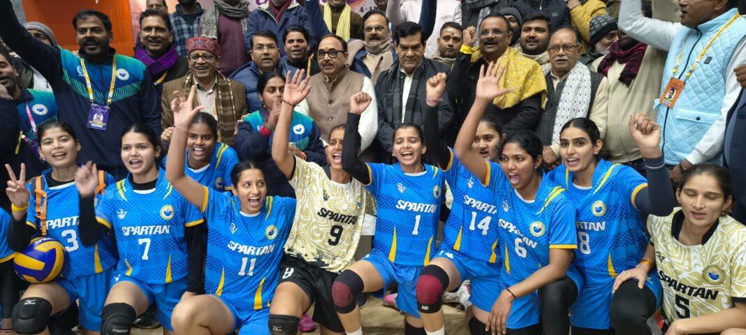 UP Women Volleyball Glory! नेशनल चैंपियनशिप में यूपी की बेटियां क्वार्टर फाइनल में