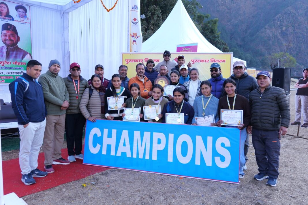 Yamunotri Dominates Championship: नेहा और आरती ने प्रतियोगिता में मारी बाजी