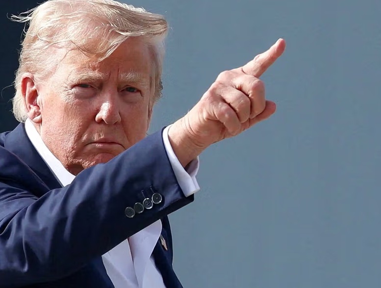 US Iran War Warning! ट्रंप बोले– अब चुप नहीं बैठेंगे, सैन्य कार्रवाई के विकल्प तैयार