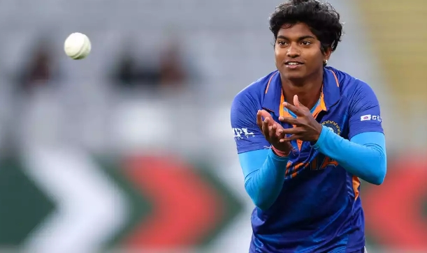 Pooja Vastrakar Injury: हैमस्ट्रिंग इंजरी के कारण दो हफ्ते बाहर हुईं पूजा वस्त्राकर