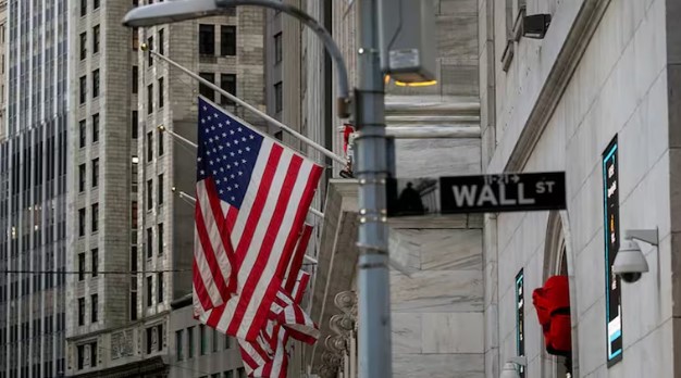 Global Market Weakness: एशियाई बाजारों में बिकवाली, निवेशकों में चिंता