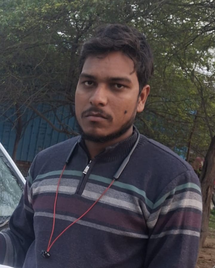 Auraiya Road Accident Tragedy! मुरादगंज ओवरब्रिज पर कार क्रैश, एक की मौत