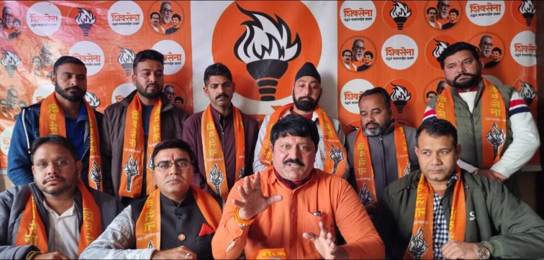 “जम्मू को बचाना है, रोहिंग्याओं को भगाना है” – बाड़ी ब्राह्मणा में शिवसेना का अभियान