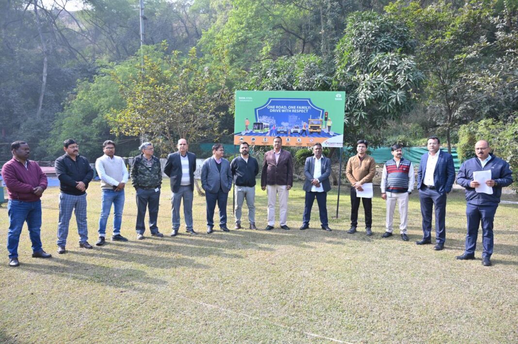 West Bokaro Road Safety Month: टाटा स्टील में शुरू हुआ 37वां सड़क सुरक्षा अभियान