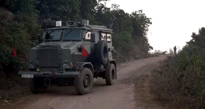 कठुआ में आतंकियों की तलाश तेज, सुरक्षाबलों का बड़ा सर्च ऑपरेशन, एक जवान घायल