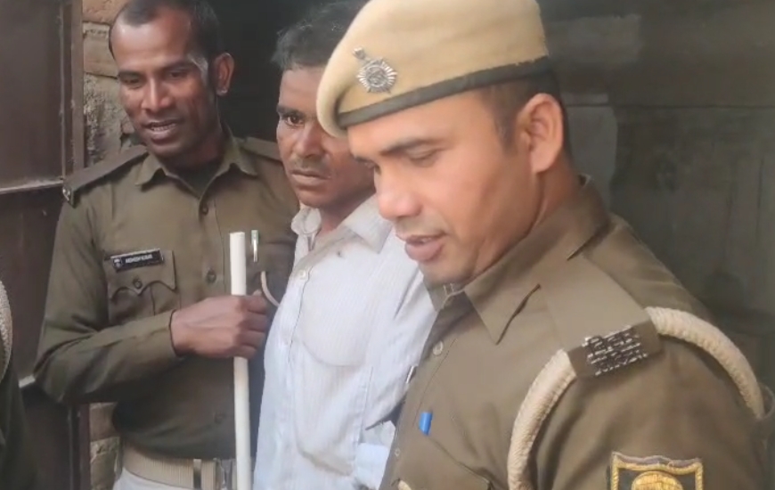 Madhepura Registry Office Chaos! पॉकेटमार रंगे हाथों पकड़ा, भीड़ ने किया हंगामा